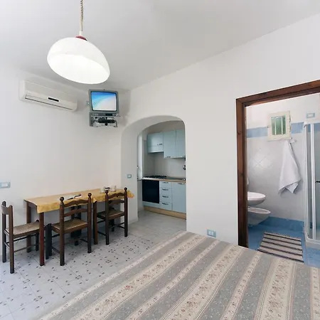 La Rotonda Sul Mare Aparthotel 3*