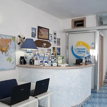 La Rotonda Sul Mare Aparthotel
