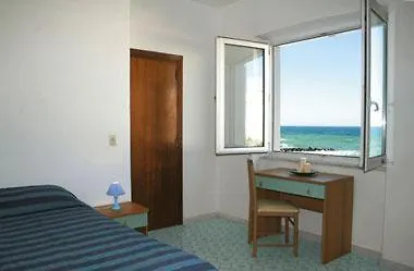 La Rotonda Sul Mare 3*