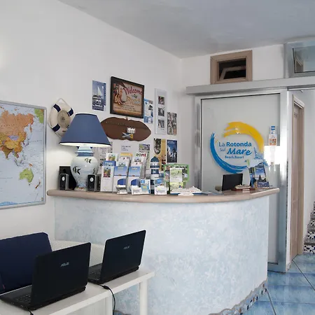 La Rotonda Sul Mare 3*