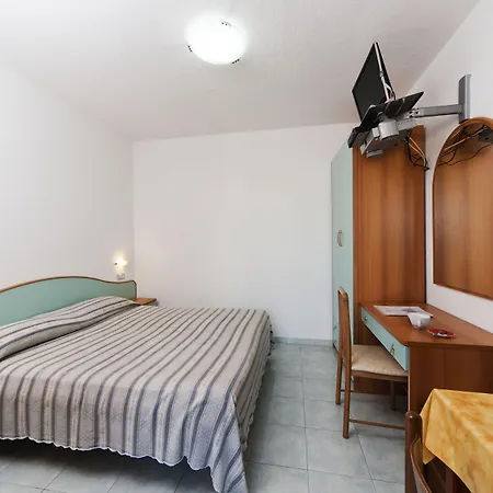 Lejlighedshotel La Rotonda Sul Mare 3*