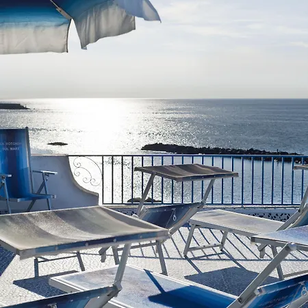 La Rotonda Sul Mare 3*