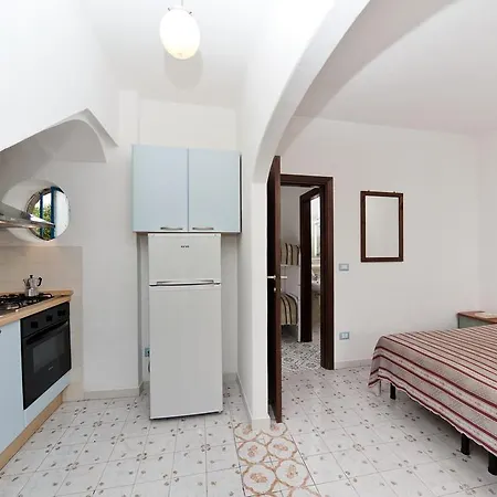 La Rotonda Sul Mare 3*