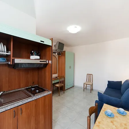 Aparthotel La Rotonda Sul Mare