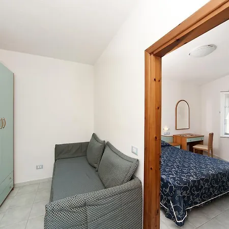 Aparthotel La Rotonda Sul Mare Forio (Isola d'Ischia)