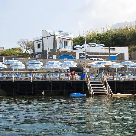Aparthotel La Rotonda Sul Mare