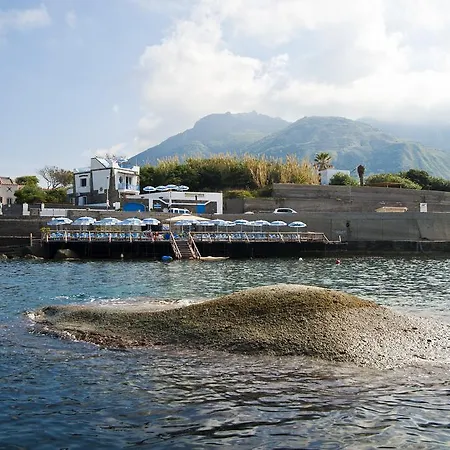 La Rotonda Sul Mare Lejlighedshotel 3*