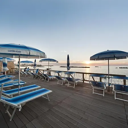 Lejlighedshotel La Rotonda Sul Mare